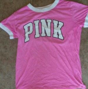 VS PINK campus tee